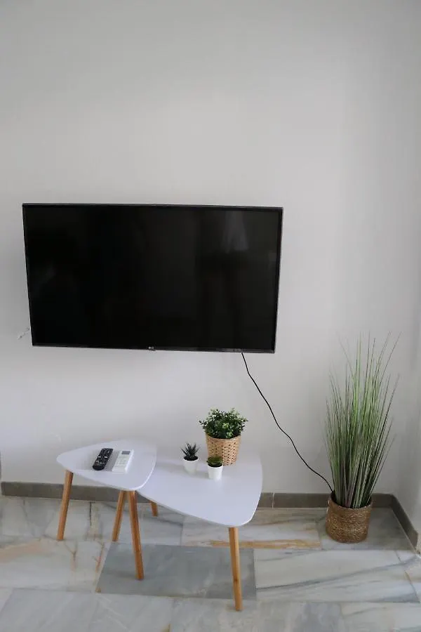 Apartamento 2 Dormitorios Al Lado De La Playa La Cala De Mijas 0*,  Spain