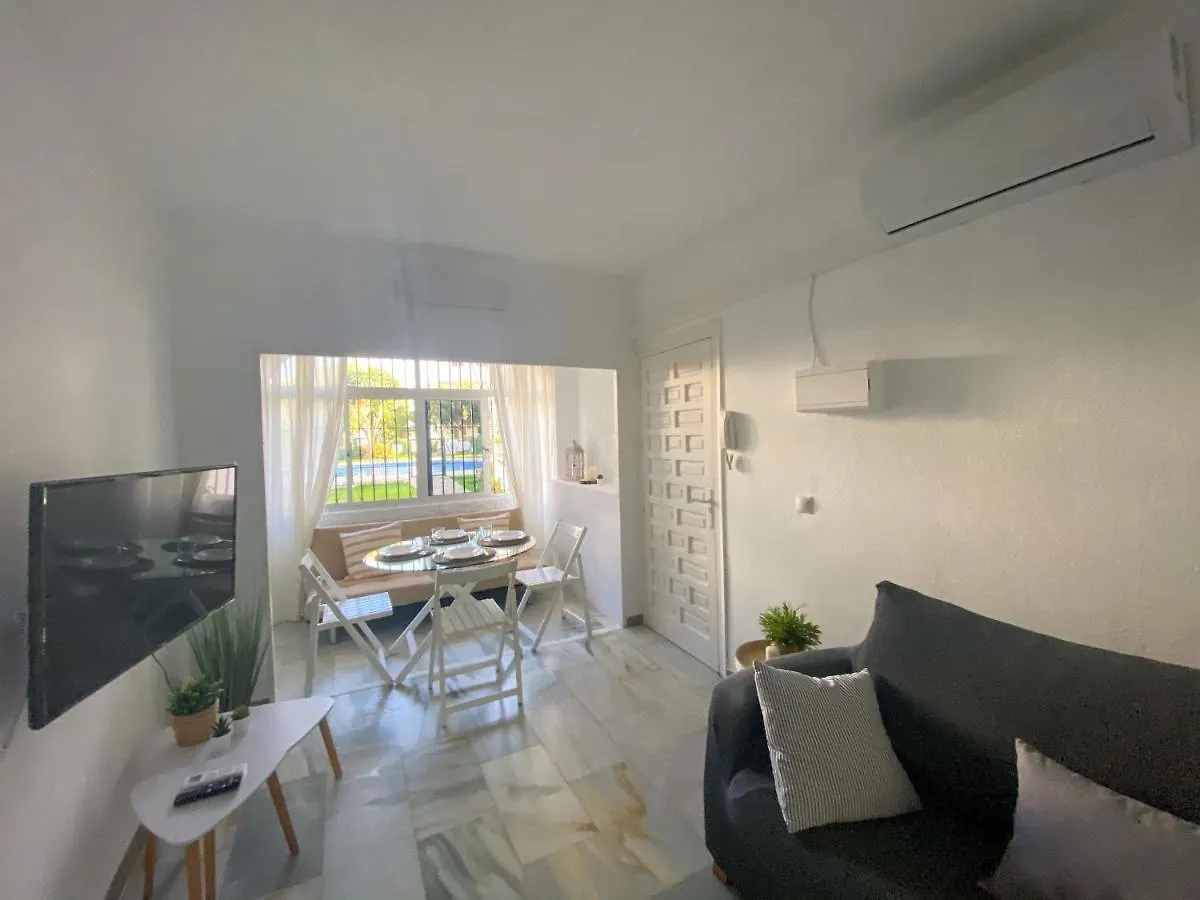 Apartamento 2 Dormitorios Al Lado De La Playa La Cala De Mijas Apartment